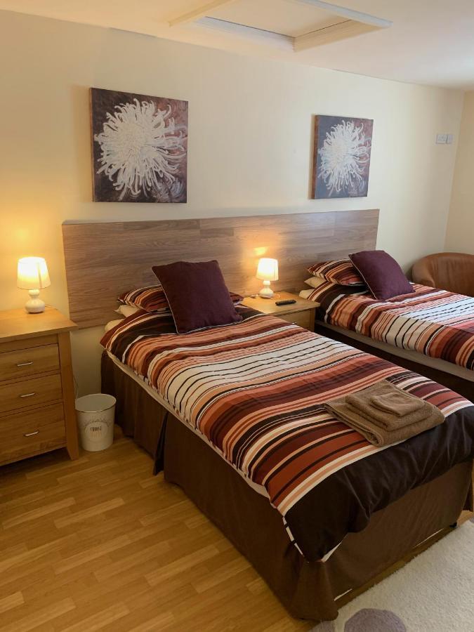Winterbourne Bedrock Lodge מראה חיצוני תמונה